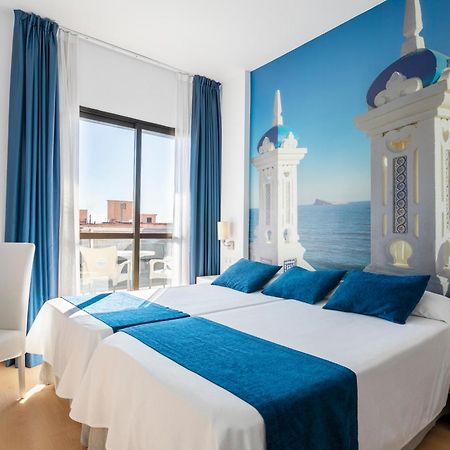 Hotel Avenida Benidorm Bagian luar foto