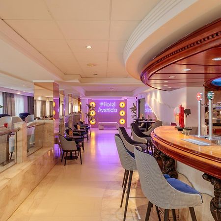 Hotel Avenida Benidorm Bagian luar foto