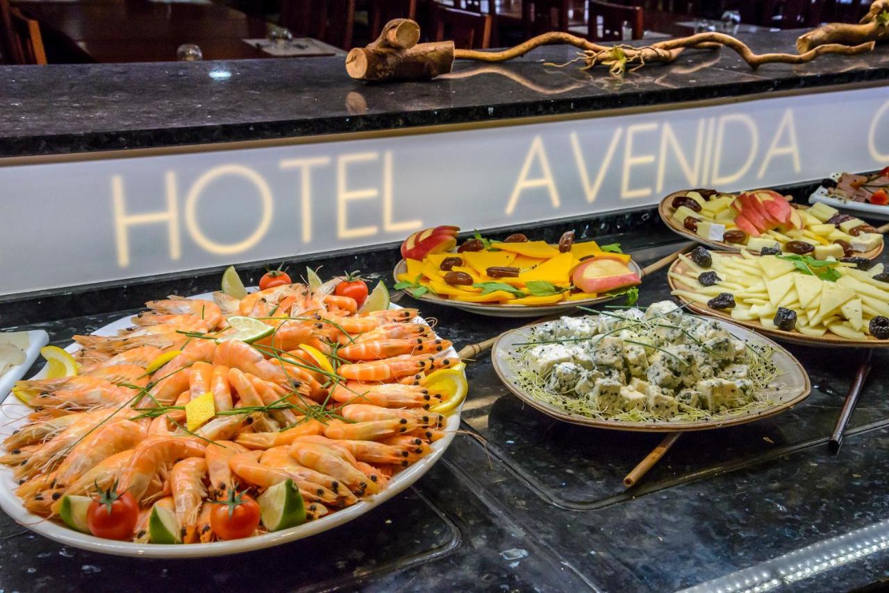 Hotel Avenida Benidorm Bagian luar foto