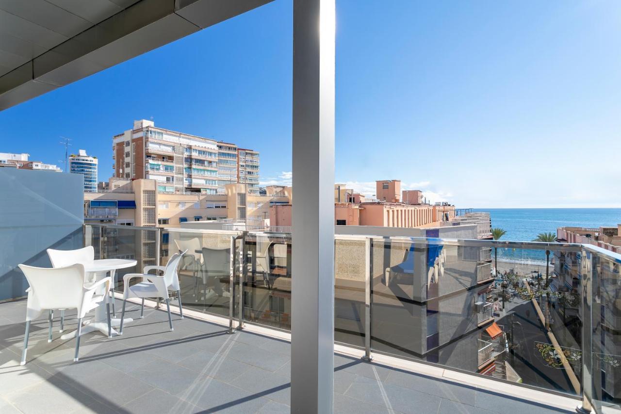 Hotel Avenida Benidorm Bagian luar foto