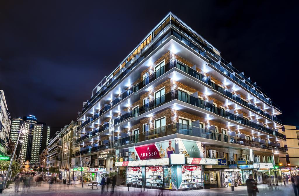 Hotel Avenida Benidorm Bagian luar foto