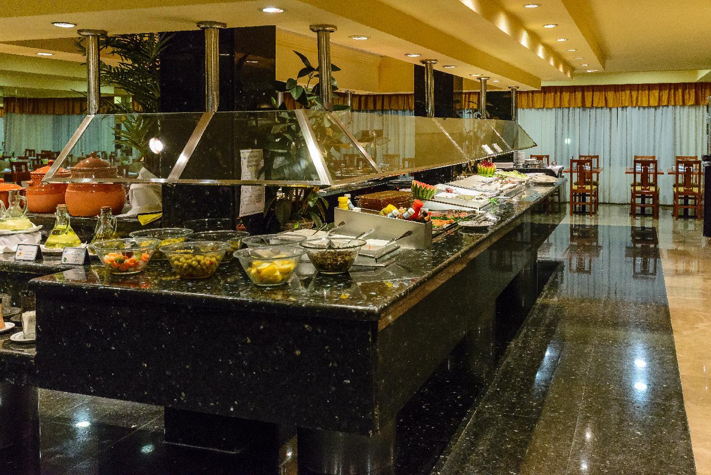 Hotel Avenida Benidorm Bagian luar foto