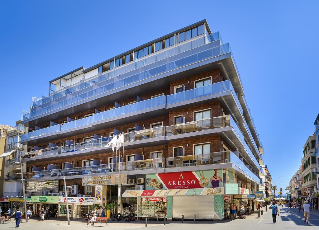 Hotel Avenida Benidorm Bagian luar foto